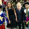 Мальчика в Благовещенске привели на утренник в костюме Путина (фото)