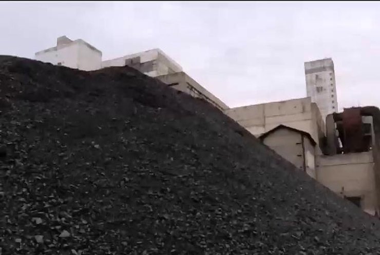 Под Донецком лежат десятки тонн ненужного угля
