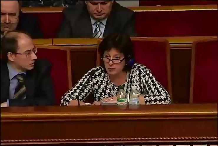 Депутаты критикуют правительство за отказ от децентрализации