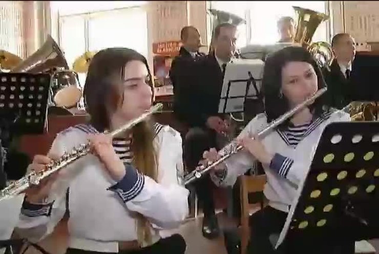 Моряки из Крыма дают концерты в зоне АТО