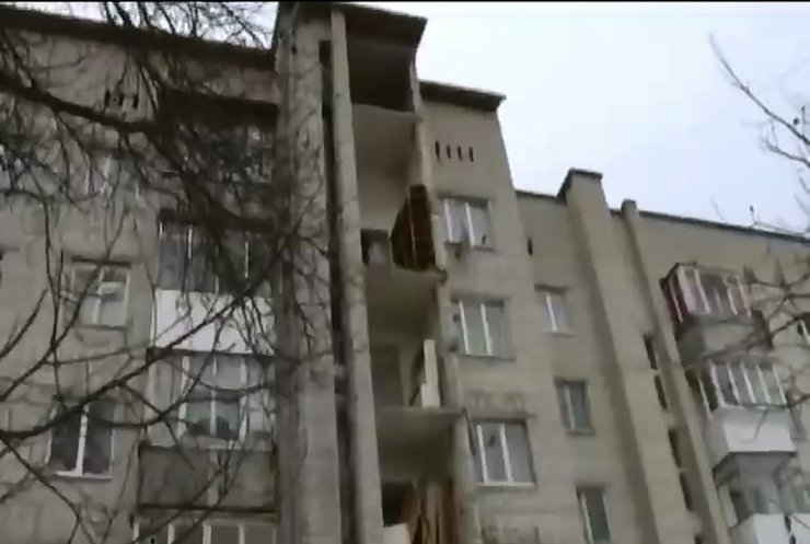 В Ходорове рухнула стена 5-этажного дома
