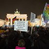 Митинги против исламизации и за толерантность прошли в Германии (фото)