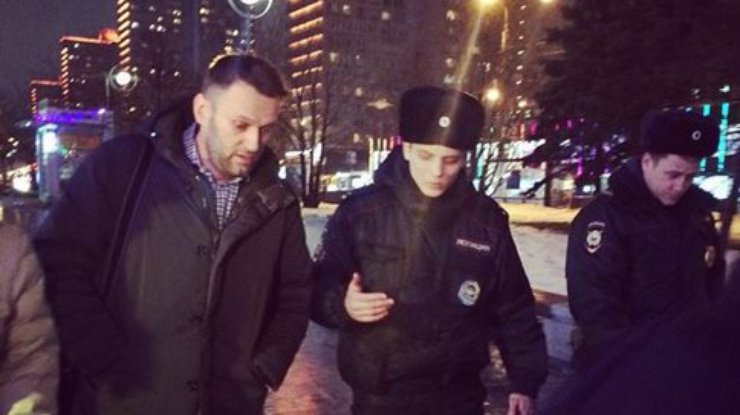Навального задержали после эфира на "Эхо Москвы" (фото)