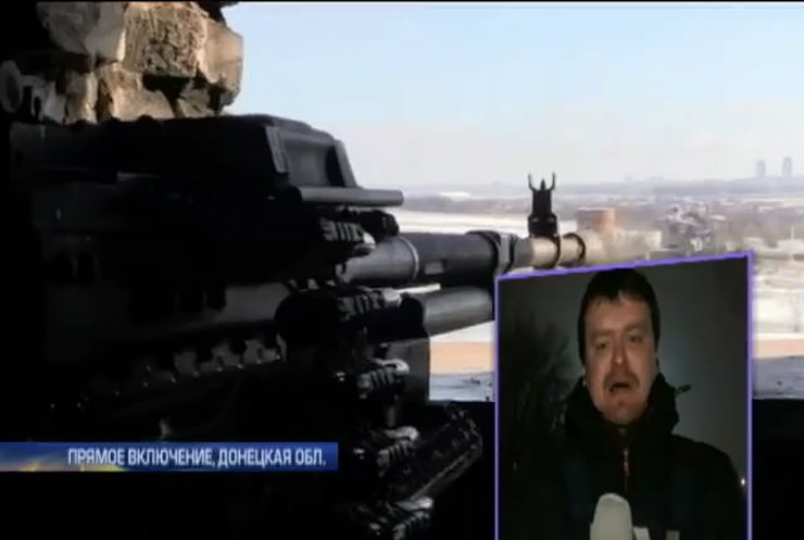 Артиллерия громит позиции террористов под аэропортом Донецка