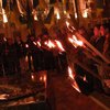 Жители Мариуполя провели марш с факелами в память о Волновахе (фото)