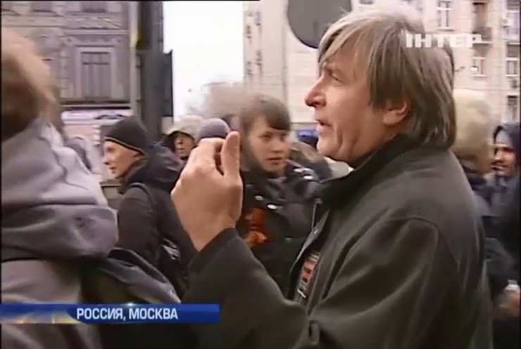 В Москве титушки пытались сорвать акцию "Я -Волноваха"