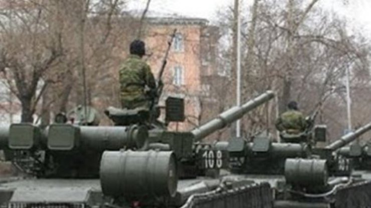 Россия бросила два батальона на Донбасс - СНБО