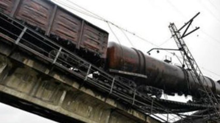 Мост в Запорожской области взорвали 100 килограммами тротила