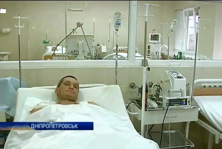 У Дніпропетровську прооперували 20 тяжкопоранених солдатів