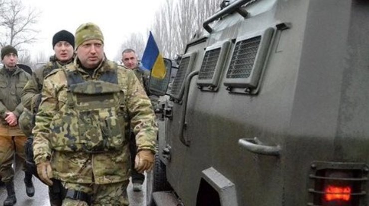 Турчинов: Ожидается попытка наступления на севере и в районе Донецка