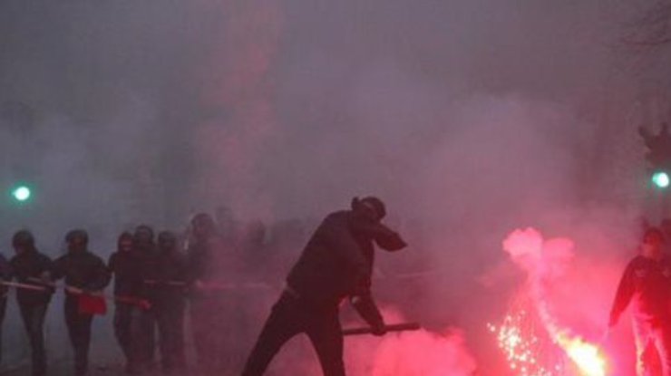 В Италии неофашисты напали на демонстрантов (фото, видео)
