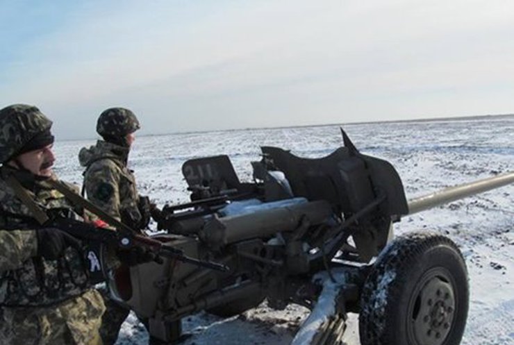 Артилерія та Гради обстрілюють Станицю Луганську