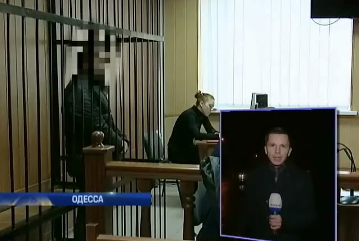 В Одессе милиционеры заставляли проститутку подбрасывать наркотики