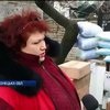 У Маріуполі волонтери передали гуманітарну допомогу постраждалим