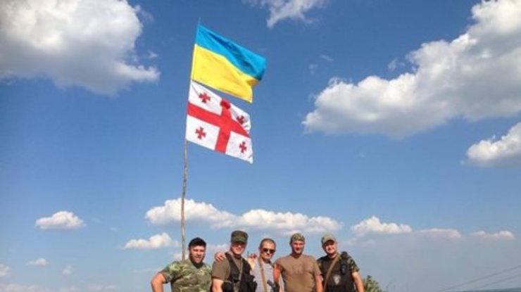 Грузия разрешила согражданам воевать в армии Украины