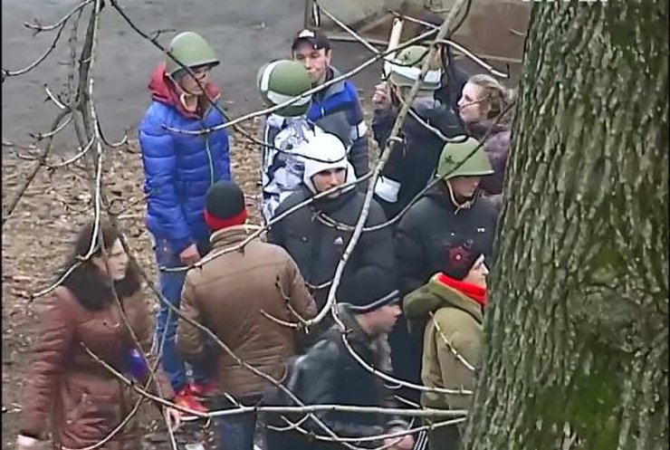 Тітушки розстрілювали майданівців за наказом Віталія Захарченко