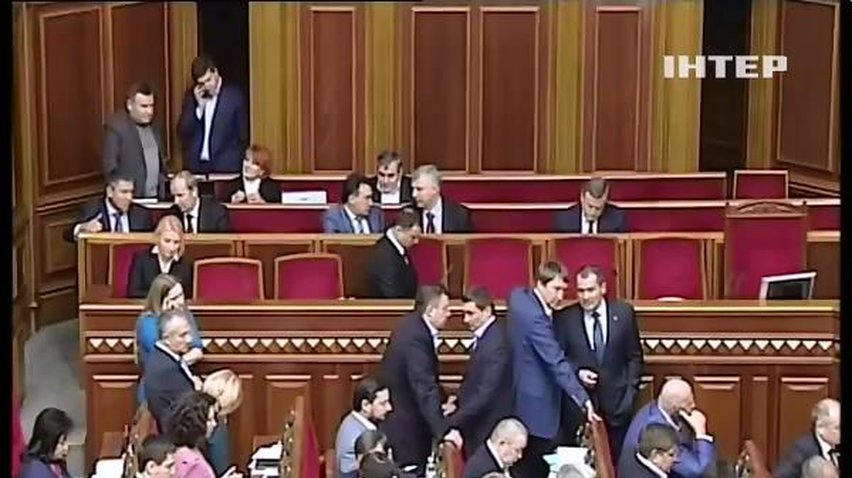 Кабмін буде опікуватись звільненням військовополонених