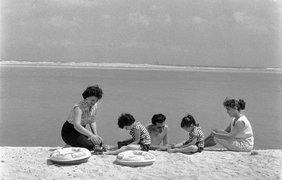 Пляжный вик-енд 1955 года