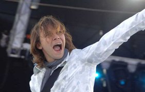 - Утекай! В подворотне нас ждет МАНЬЯК!