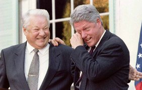 - Черномырдин большую жизнь прожил, побывал и сверху, и снизу, и снизу, и сверху: