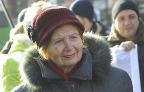 - Ребятки, где тут у вас в анархисты записывают?