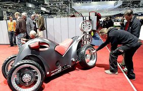 Швейцарский четырех-колесный концепт Sbarro Pendolauto