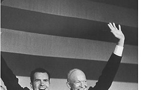 1956 год.  Дуайт Эйзенхауэр переизбран