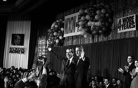 1972 год. Переизбран Ричард Никсон