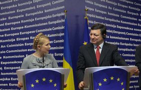 Ющенко и Тимошенко дали газу