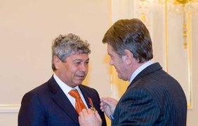 Тренер "Шахтера" Мирча Луческу и президент Украины