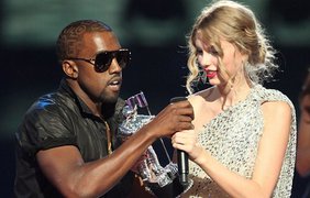 Канье Уэст и Тэйлор Свифт на сцене MTV Video Music Awards-2009