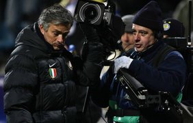 Моуринью в перерыве было не до камер