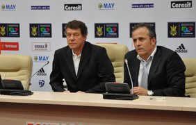 Сотый матч у руля сборной Греции Рехагелю удался