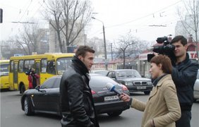 Корреспондент "Интера" берет интервью у Шевченко