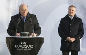 Президент Польского футбольного союза (PZPN) Гжегож Лято и президент Федерации футбола Украины Григорий Суркис