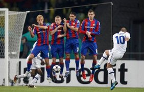 ЛЧ: "Барса" и "Интер" выходят в полуфинал