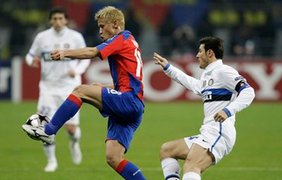ЛЧ: "Барса" и "Интер" выходят в полуфинал
