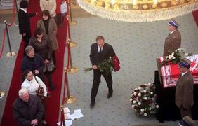 В Варшаве прощаются с президентом..