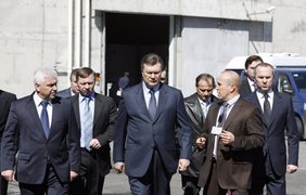 Виктор Янукович посетил сегодня Чернобыльскую АЭС