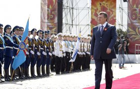 Янукович почтил ветеранов