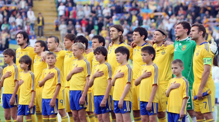 Сборная Украины перед матчем с Румынией