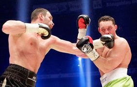Кличко вновь защитился