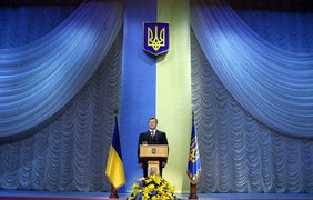 Янукович отправил народу месседж