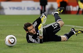Вратарь греков Цорвас