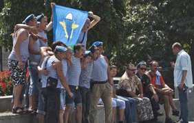 Украинский десант празднует