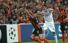 Срна и Дуглас Коста отрабатывают в отборе