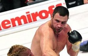 Бриггс пропустил 171 удар в голову