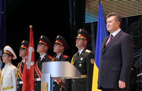 Виктор Янукович принял участие в торжественном собрании по случаю 66-й годовщины Дня победы