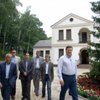 Янукович показал Межигорье