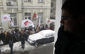 Митинг в поддержку Юрия Луценко под стенами суда